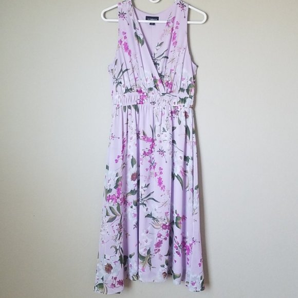 Liz Claiborne- Floral V-Neck Mid-calf length dress - Picture 2 of 8